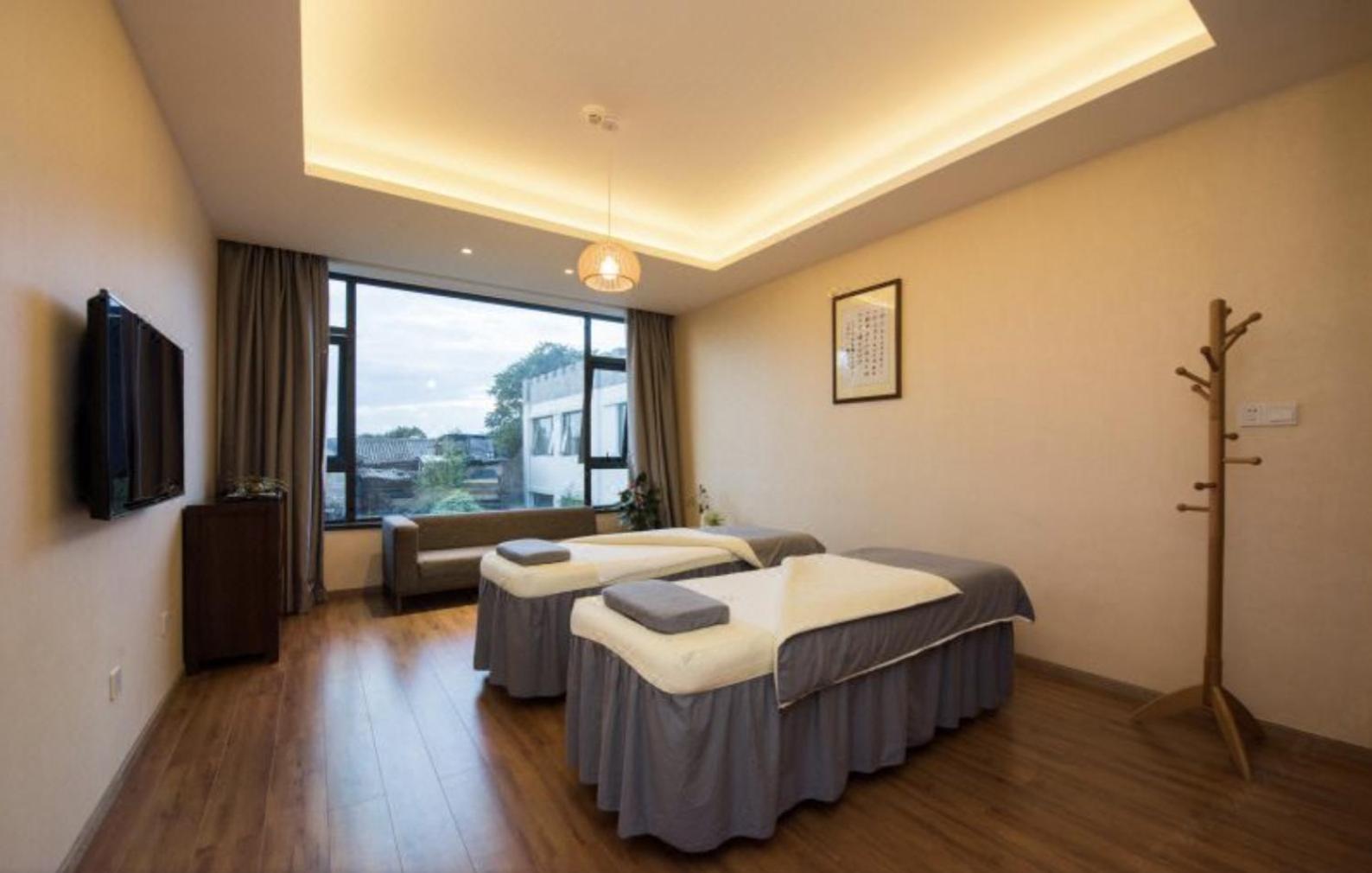 Hong Long Jing Hotel 大理市 エクステリア 写真