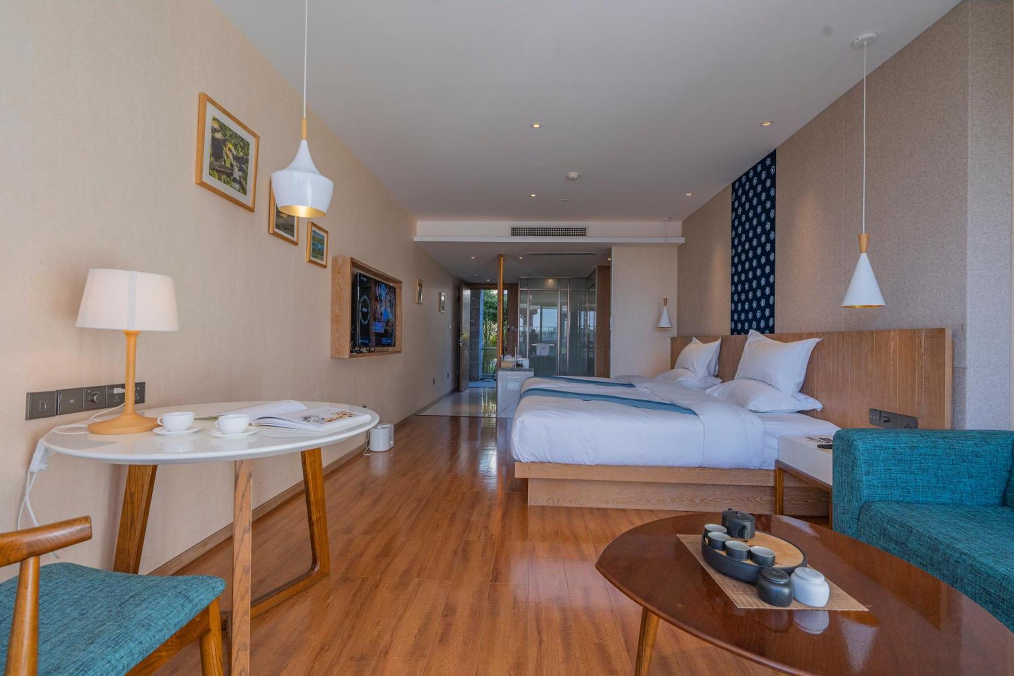 Hong Long Jing Hotel 大理市 エクステリア 写真