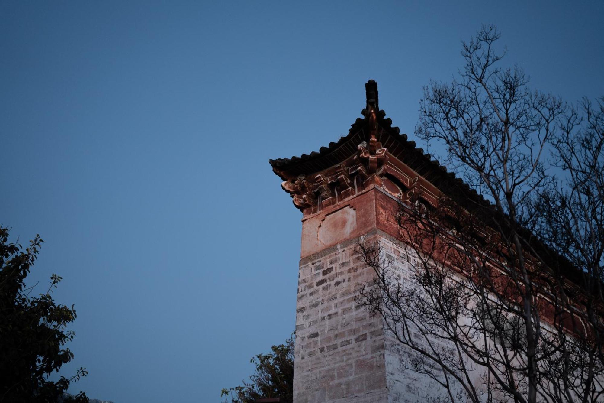 Hong Long Jing Hotel 大理市 エクステリア 写真