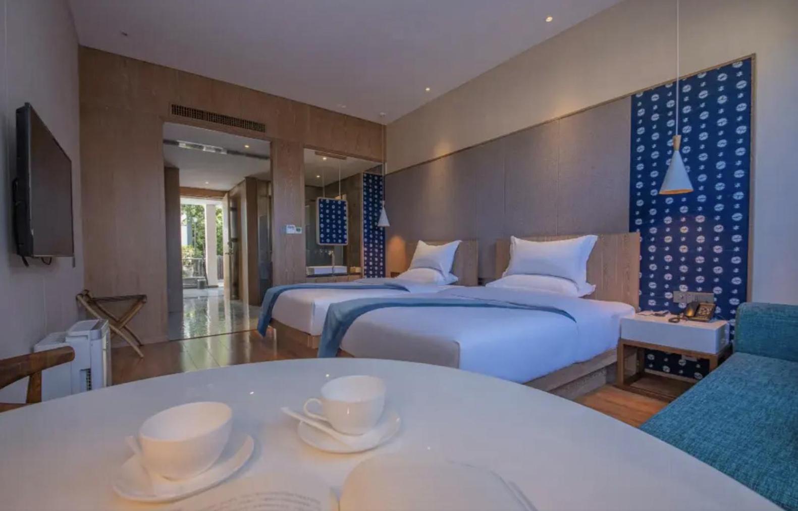 Hong Long Jing Hotel 大理市 エクステリア 写真