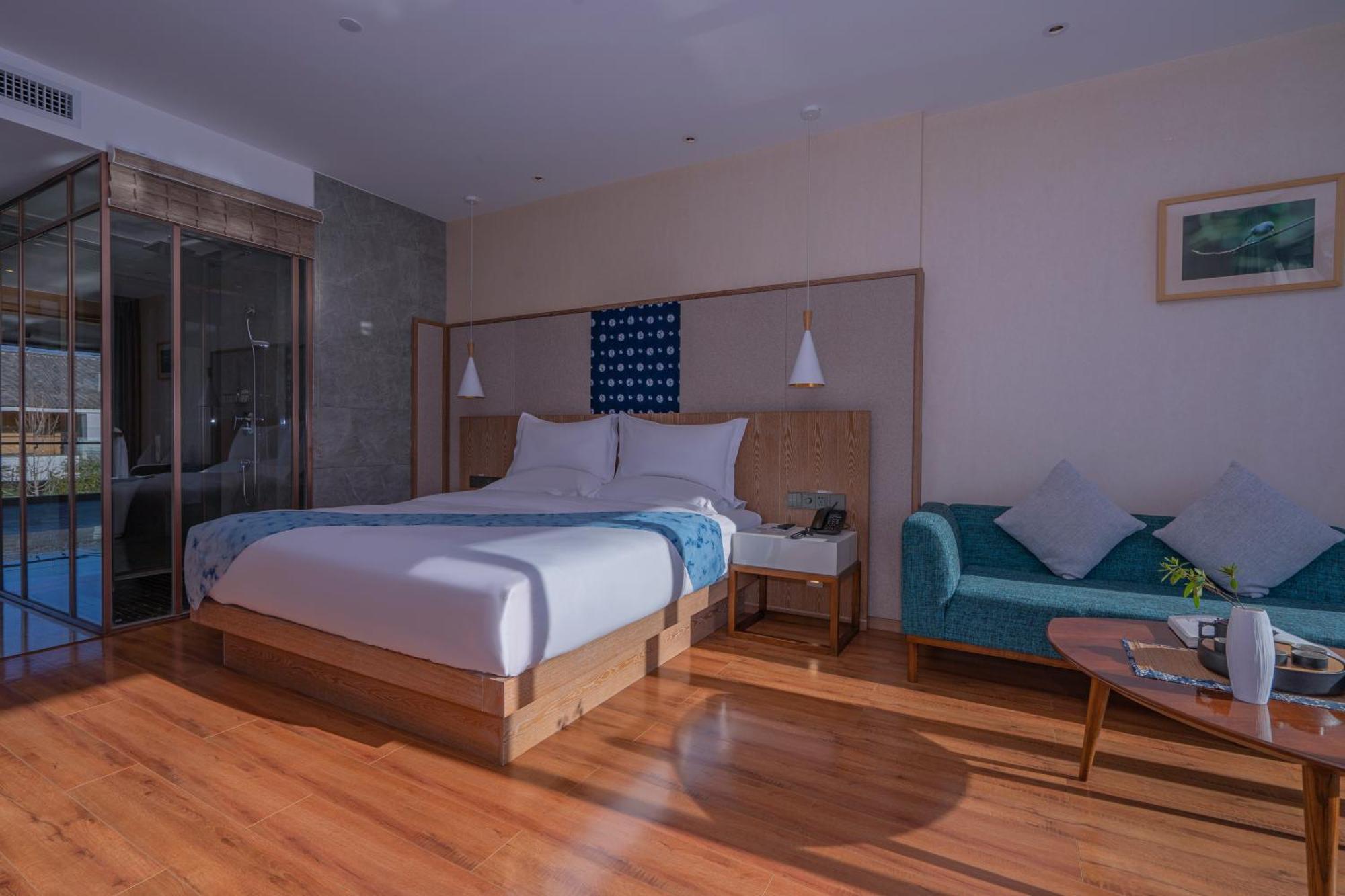 Hong Long Jing Hotel 大理市 エクステリア 写真