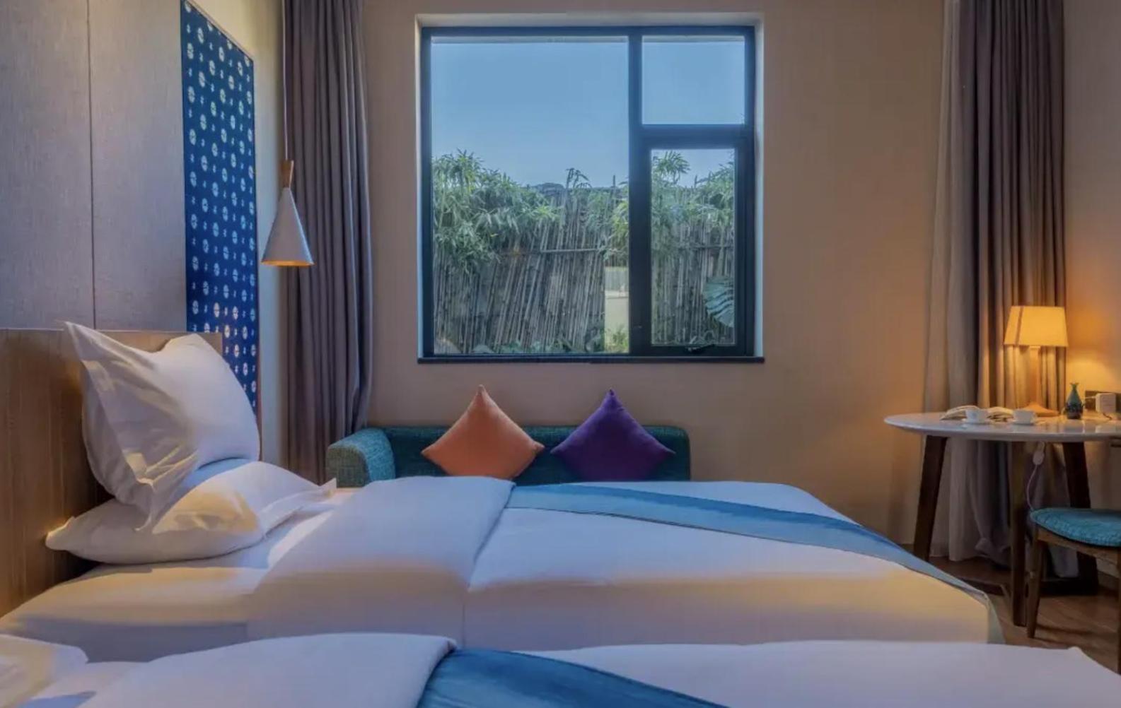 Hong Long Jing Hotel 大理市 エクステリア 写真
