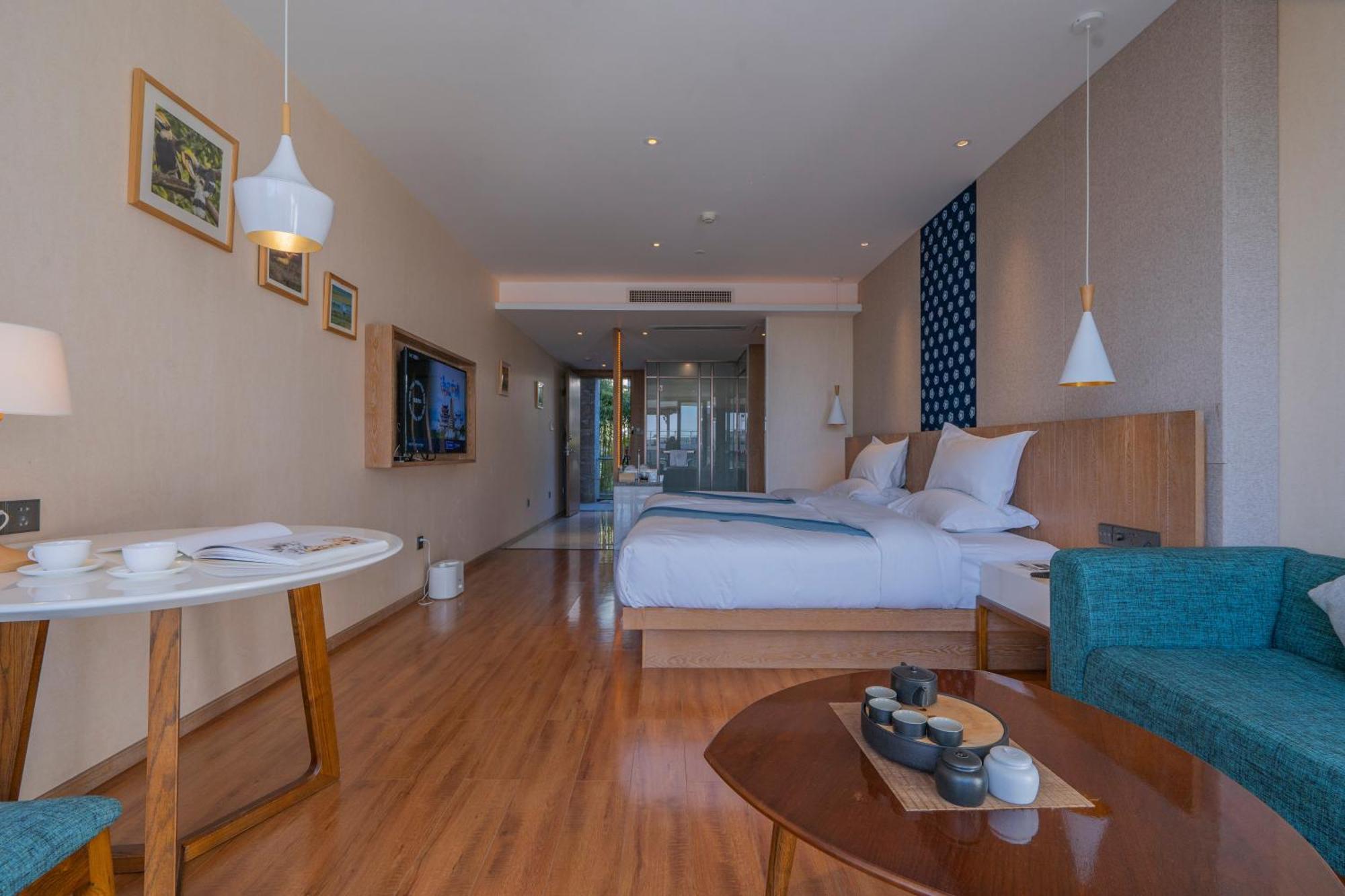 Hong Long Jing Hotel 大理市 エクステリア 写真